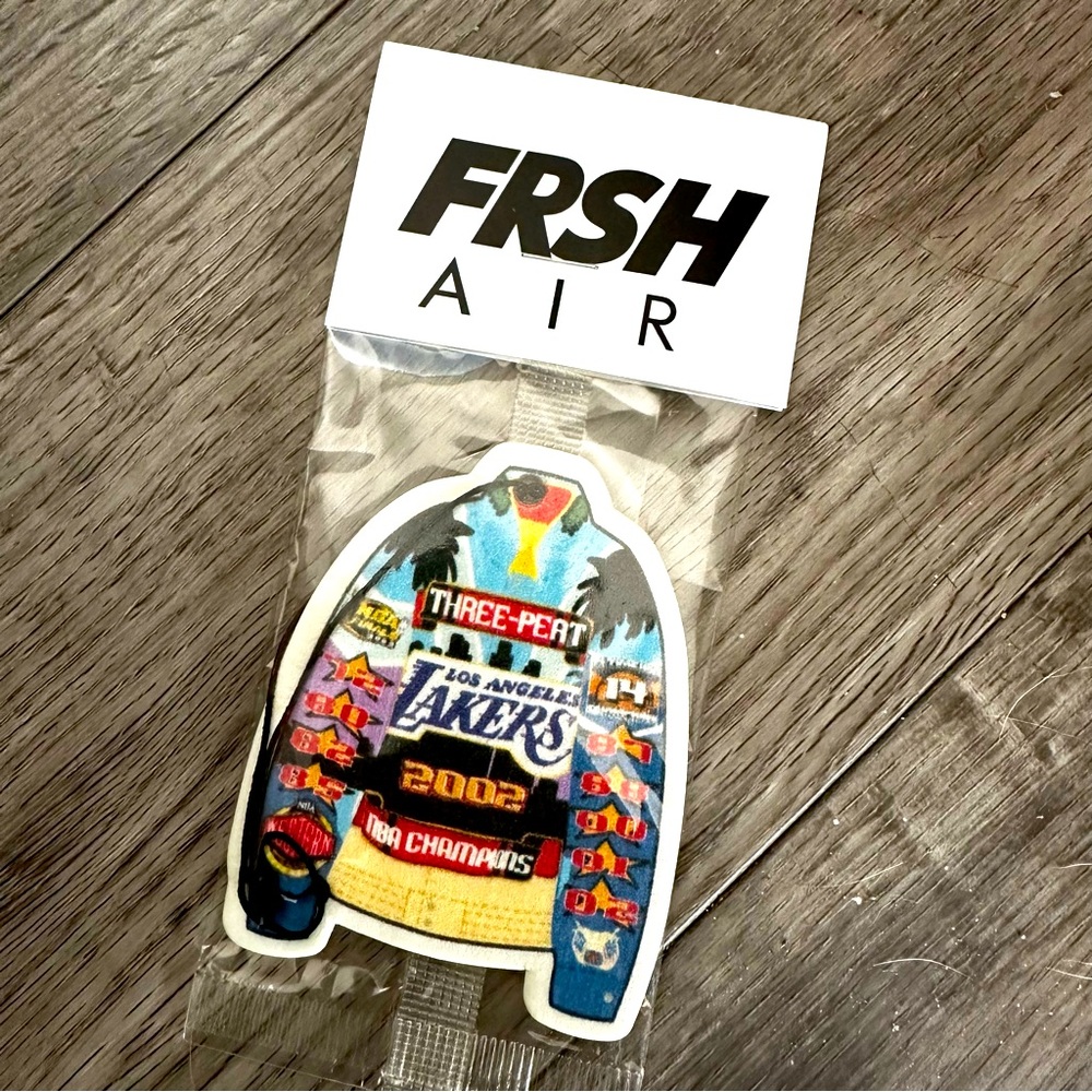 Lakers Air Freshener

New • unopened package